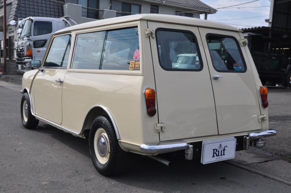 オースチン ミニ クラブマンエステート – 茨城県ひたちなか市 ガレージ